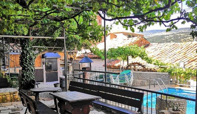 Holiday Home 'Casa Conesa I' with Mountain View, Private Pool and Wi-Fi
