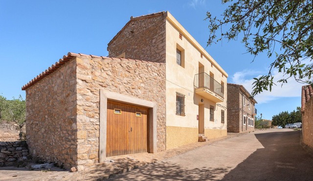 Holiday Home 'Casa Del Practicant' with Mountain Views, Private Terrace and Private Garden