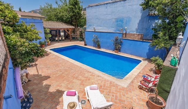 Holiday Home 'Casa Familiar De Illora with Pool' with Mountain Views