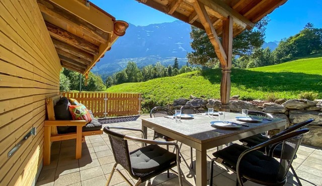 Holiday Home Chalet Simeli