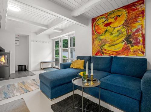 Holiday Home Chrissie - 3km from the sea by Interhome