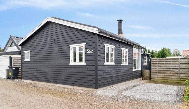 Holiday home close to the beach and restaurants