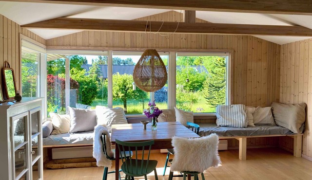 Holiday home close to the beach in Nødebohuse