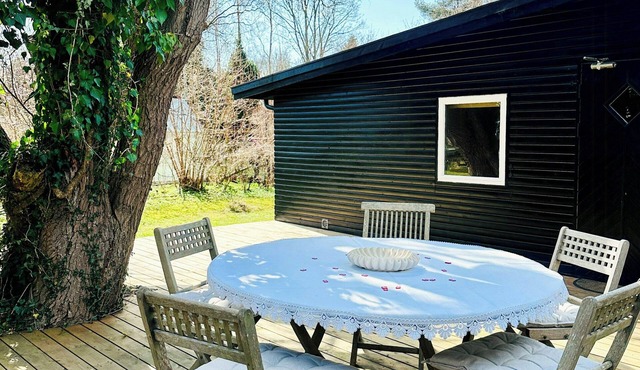 Holiday home close to the beach in Kulhuse