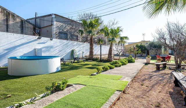 Holiday Home 'Costa Daurada' with Private Terrace, Wi-Fi and Air Conditioning