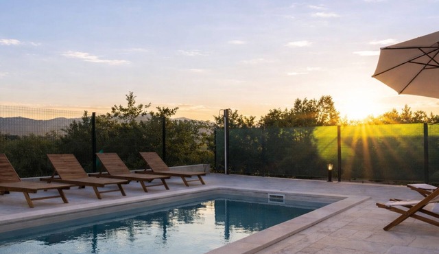 Holiday Home Dino by Villas Guide