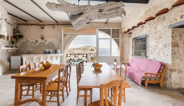 Holiday Home 'De Piedra' with Private Pool, Private Terrace and Wi-Fi