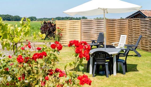 Holiday Home 'Des Deux Chênes' with Private Terrace, Private Garden and Wi-Fi