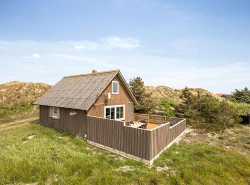 Holiday Home Dina - 200m to the fjord by Interhome