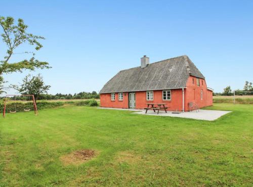 Holiday Home Eduard - 4-3km from the sea by Interhome