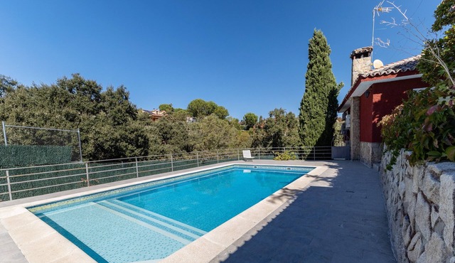 Holiday Home 'El Bolero De Brasal' with Private Pool, Wi-Fi and Air Conditioning