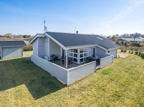 Holiday Home Ellis - 700m to the fjord by Interhome