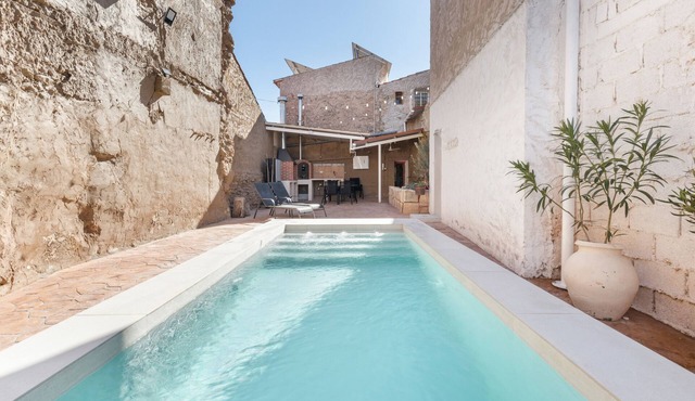 Holiday Home "Casa Moya" with Mountain View, Private Pool & Wi-Fi