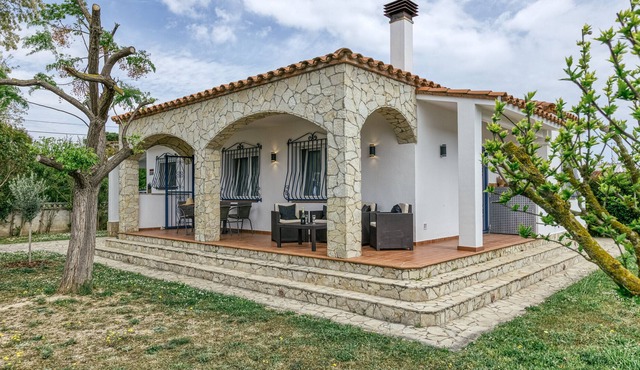 Holiday Home 'Elena' with Mountain View, Wi-Fi and Air Conditioning