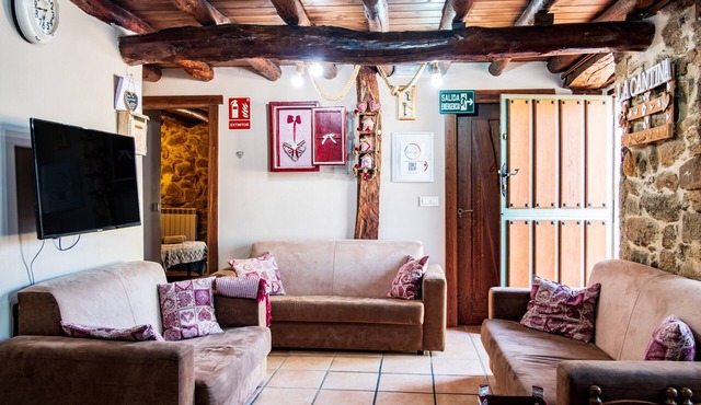 Holiday Home 'La Cantina' with Mountain Views