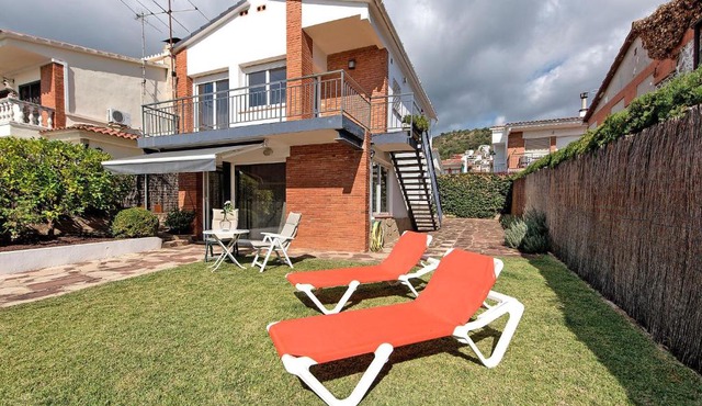 Holiday Home Estiu by Interhome