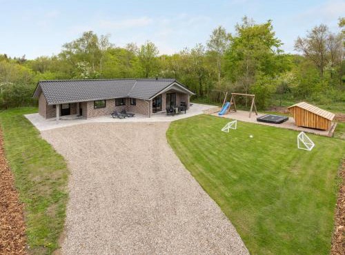 Holiday Home Eylar - 28km from the sea by Interhome