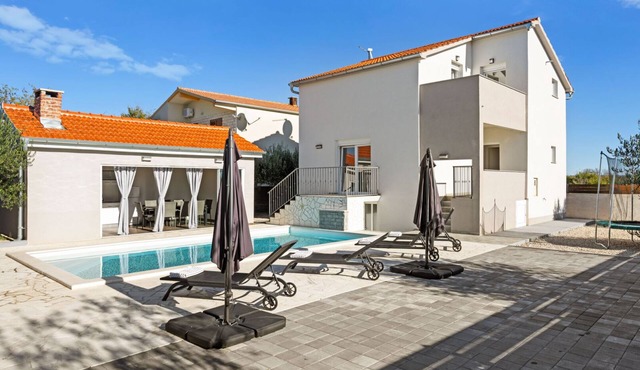 Holiday home Feniks by Villas Guide