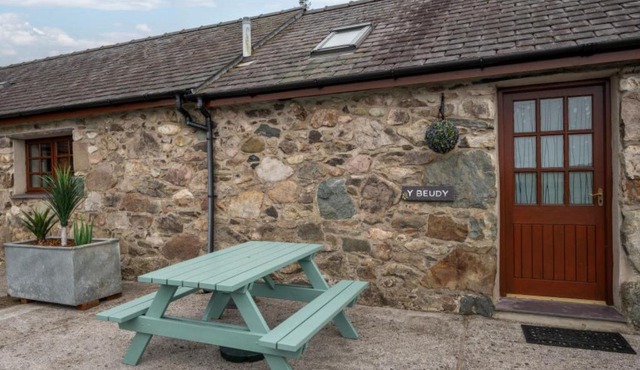 Holiday Home Ffordd Fodolydd-1 by Interhome