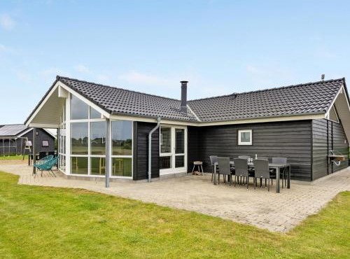 Holiday Home Finja - 500m from the sea by Interhome