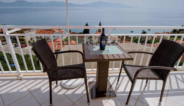 Holiday home for 10 guests with 120m² in Brist - Podaca (118574)