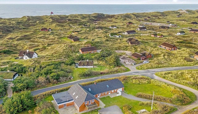 Holiday home for 22 guests