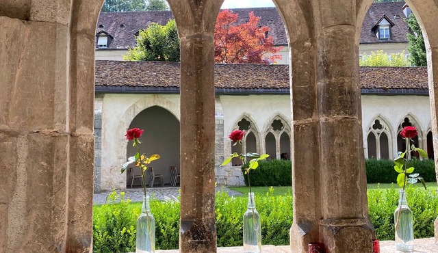 Holiday home for adults