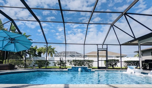 Holiday home for up to 6 people with pool & access to the Gulf of Mexico