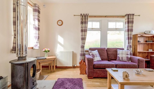 Holiday Home Foxglove cottage by Interhome