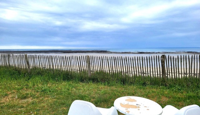 Holiday Home 'La Maison Du Rivage' with Sea View, Private Terrace and Wi-Fi