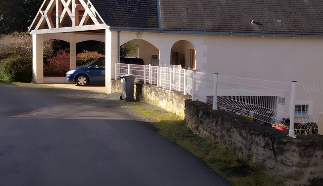 Holiday Home 'Gîte Des Caves' with Private Terrace, Wi-Fi and Air Conditioning