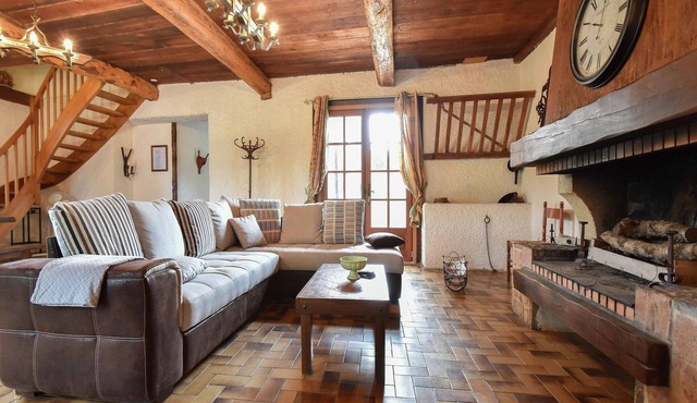 Holiday Home in Félines-Minervois with Pool