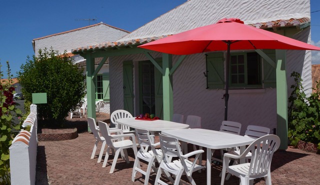 Holiday Home 'Maison Am Stram Gram' with Private Terrace and Wi-Fi