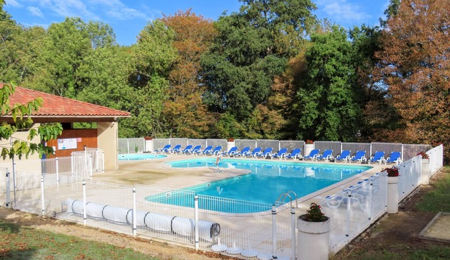 Holiday home on small park with pool in the Lot
