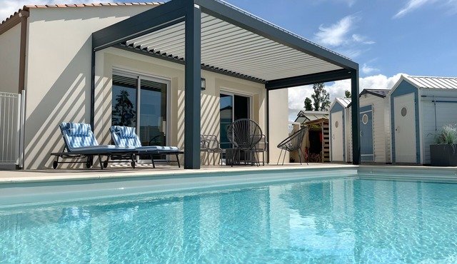 Holiday Home “La Villa Des Conches - 701” with Private Terrace, Garden & Wi-Fi