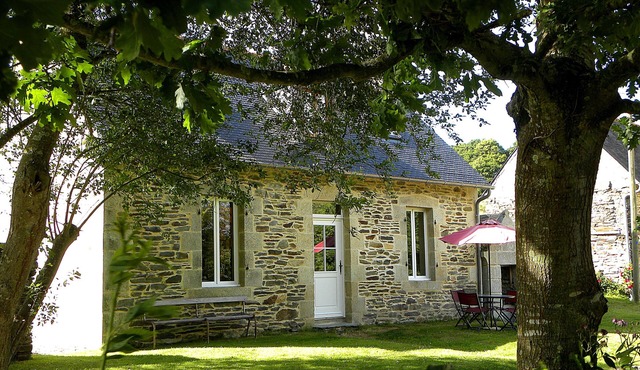 Holiday home in Plestin-les-Grèves