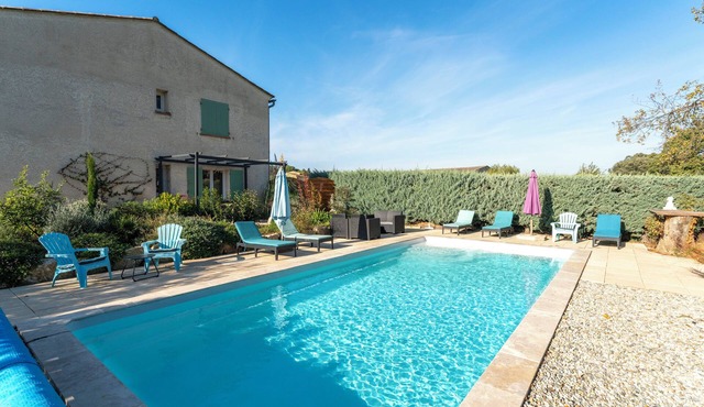 Holiday Home 'L'Ariston' with Shared Pool, Private Terrace and Wi-Fi