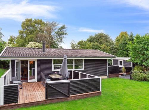 Holiday Home Franke - 2-1km to the fjord by Interhome