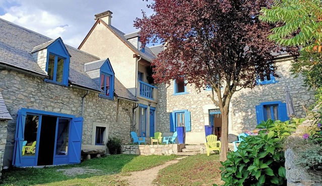 Holiday Home 'Gîte La Flambée' with Mountain View, Private Terrace and Wi-Fi