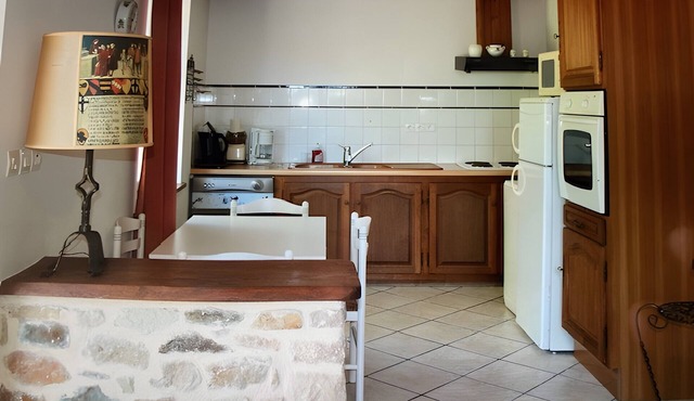 Holiday Home “Gîte à Acqueville” with Shared Terrace and Garden