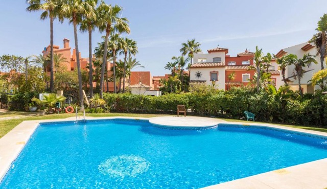 Holiday Home Garden Beach by Interhome