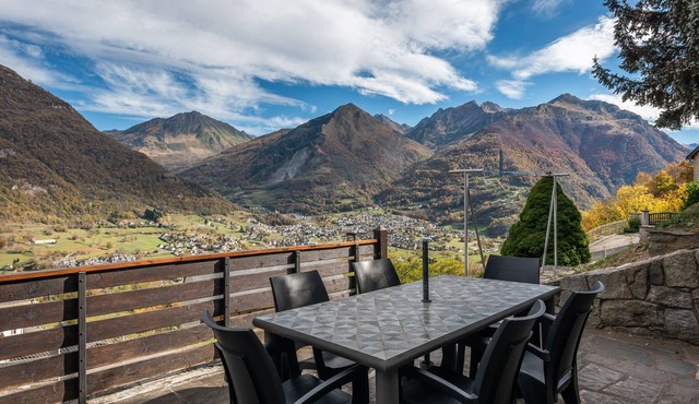 Holiday Home 'Gary Luz' with Mountain View, Private Terrace and Wi-Fi