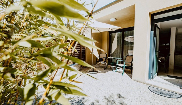 Holiday Home 'Gite Villa T1' with Shared Pool, Wi-Fi and Air Conditioning