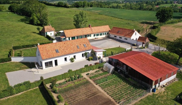 Holiday Home 'Gîte De 12 À 14 Personnes - Les' with Private Terrace, Private Garden and Wi-Fi