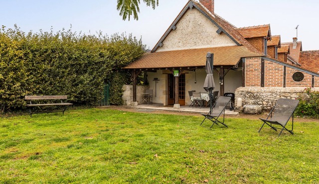 Holiday Home 'Gîte Des Aulneaux' with Private Terrace, Private Garden and Wi-Fi