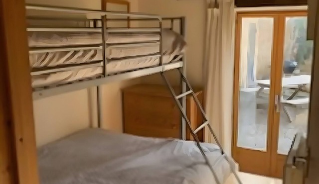 Holiday Home “Gîte Des Hiboux” with Shared Pool, Private Terrace and Wi-Fi