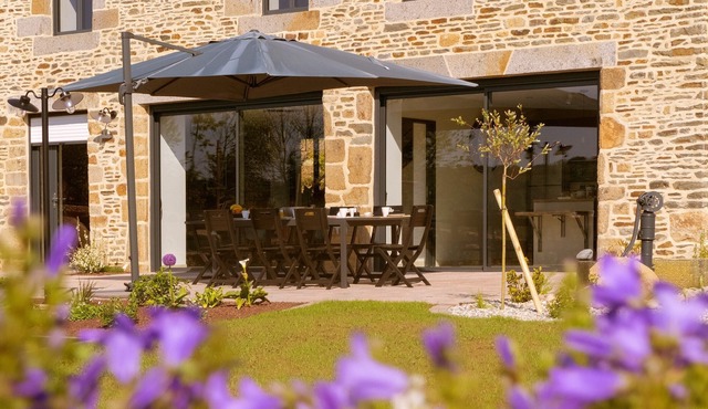 Holiday Home "Gîte Du Bois" – Wheelchair Accessible with Private Garden