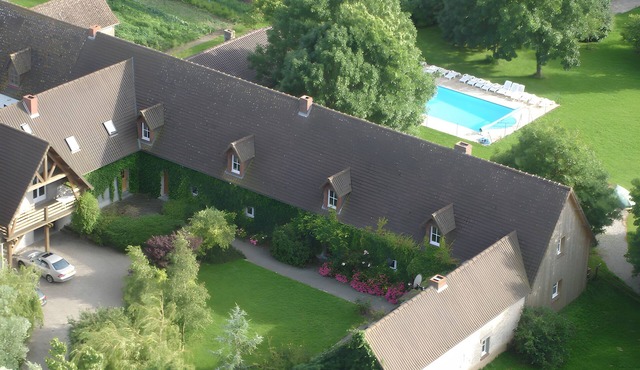 Holiday Home 'Gîte Edoniaa - Baie De Somme' with Shared Pool, Private Terrace and Wi-Fi