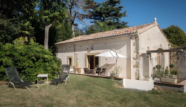 Holiday Home 'Gite Rural Des Loubatous En' with Mountain View and Wi-Fi