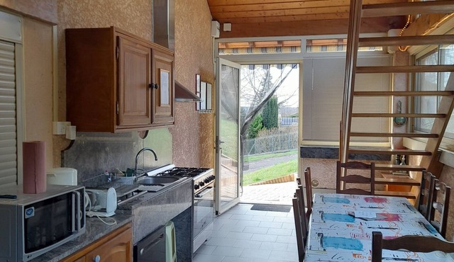Holiday Home 'Gites Des Cotes' with Private Garden and Wi-Fi